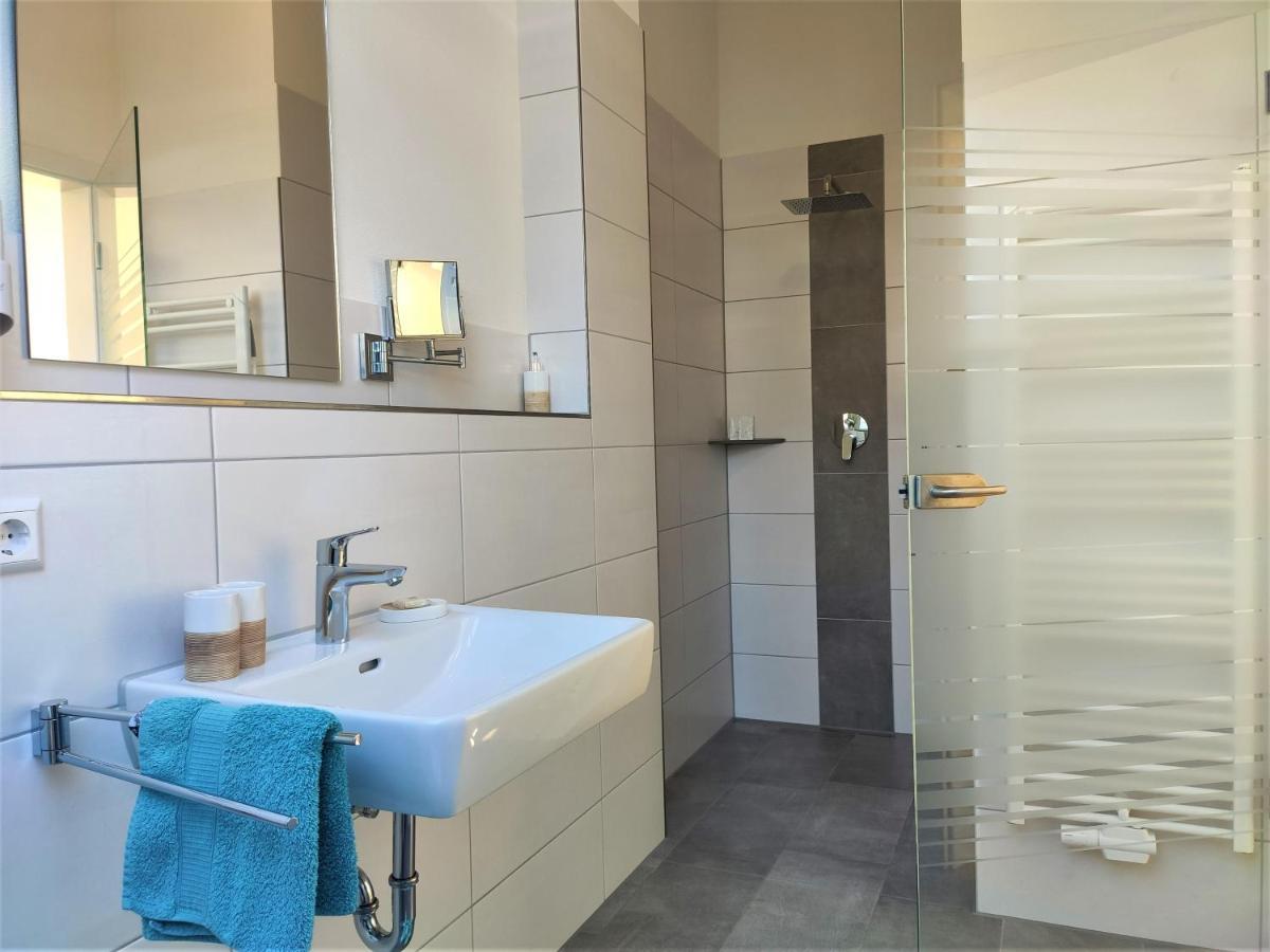 Hecklers Seepanorama Appartements Юберлинген Екстериор снимка