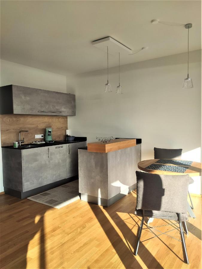 Hecklers Seepanorama Appartements Юберлинген Екстериор снимка